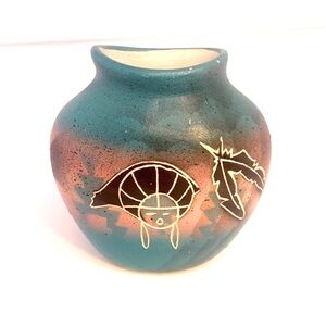 Hozoni Pottery SM Vase Artist Signed Warrior Feather Native American Southwest